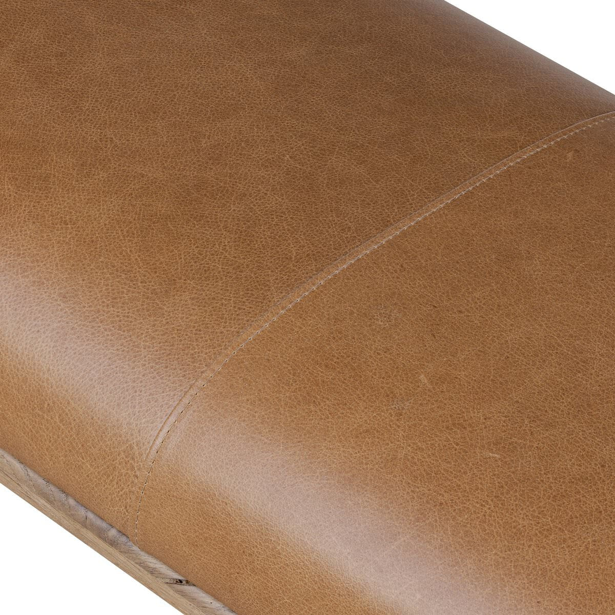 Banc d'appoint Four Hands Eros à Conroe Drift