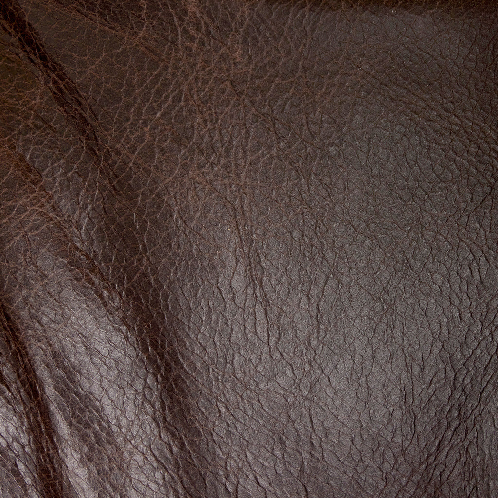 Fauteuil pivotant Four Hands Farley couleur Conroe Cigar