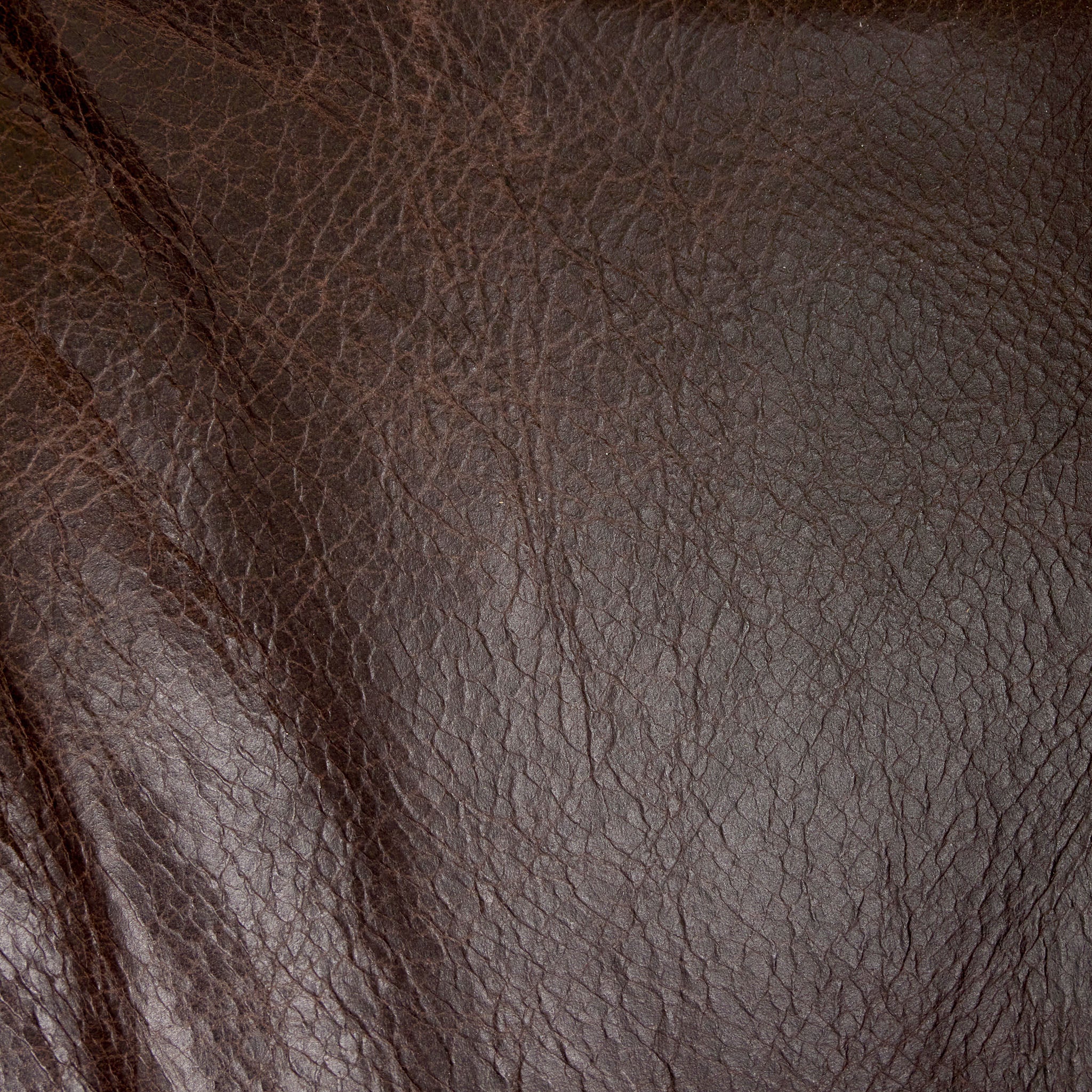 Fauteuil pivotant Four Hands Farley couleur Conroe Cigar