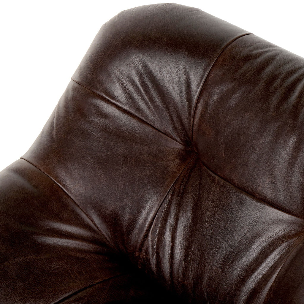 Fauteuil pivotant Four Hands Farley couleur Conroe Cigar