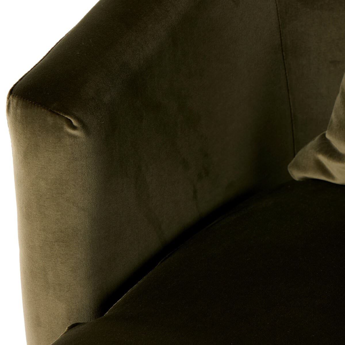 Chaise longue Four Hands Farrah couleur olive Surrey