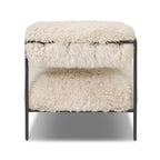 Fauteuil Fenn Four Hands en fourrure mongole champagne