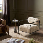Fauteuil Fenn Four Hands en fourrure mongole champagne