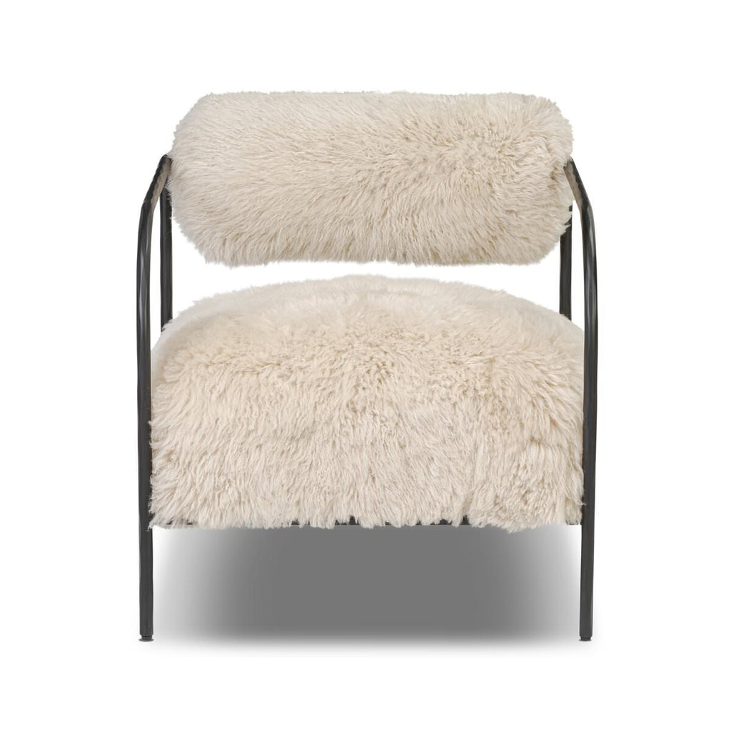 Fauteuil Fenn Four Hands en fourrure mongole champagne