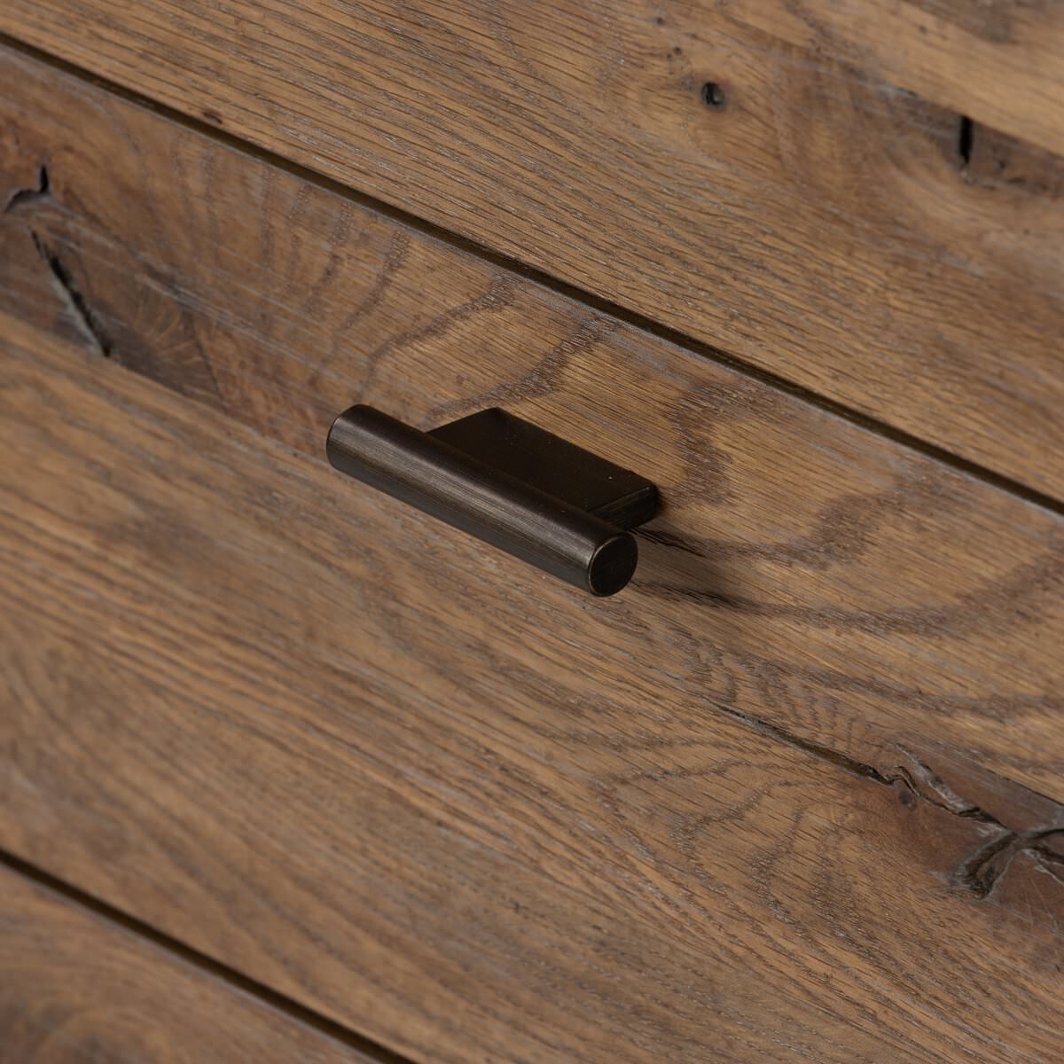 Commode à 9 tiroirs Four Hands Glenview en placage chêne vieilli