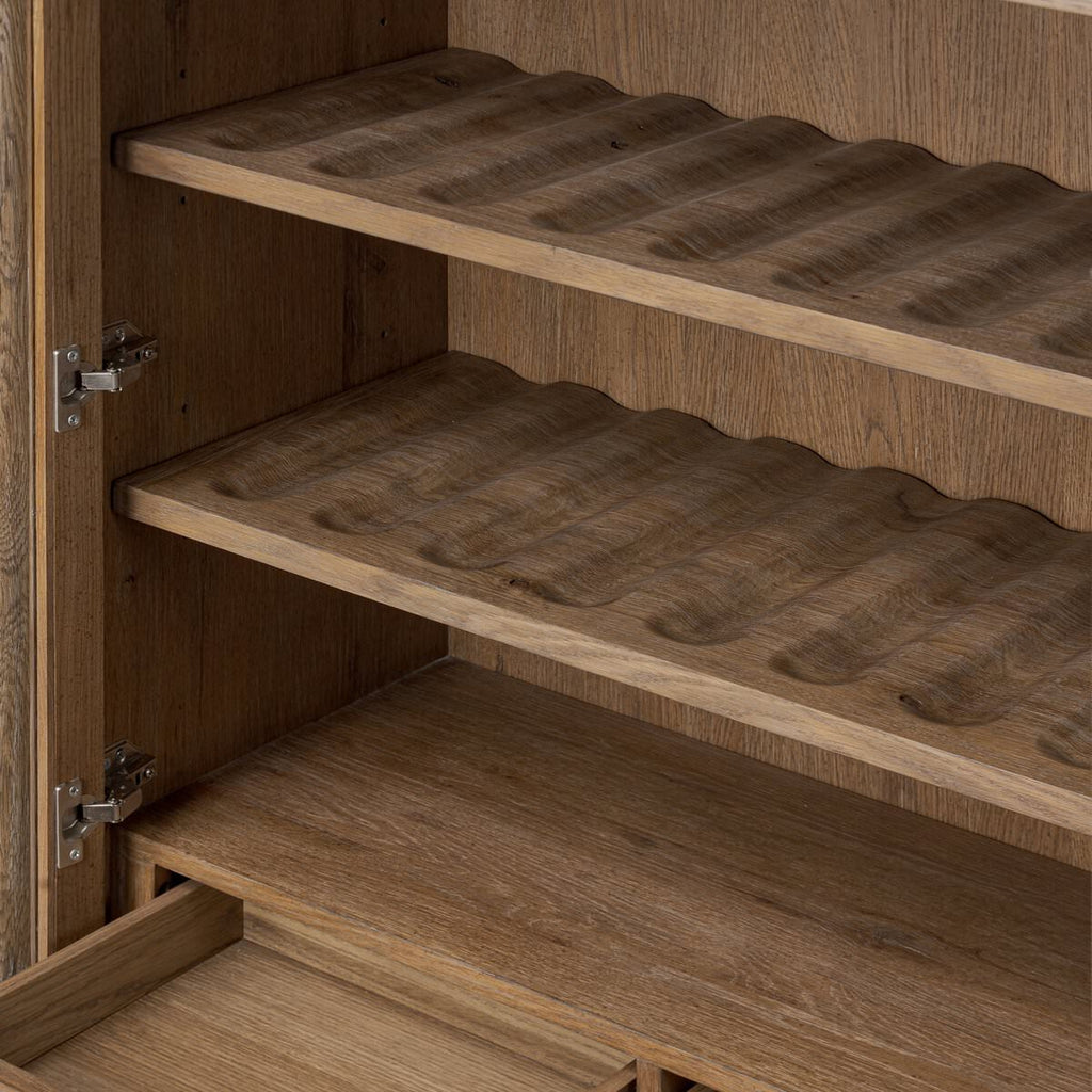 Meuble bar Four Hands Glenview en chêne vieilli