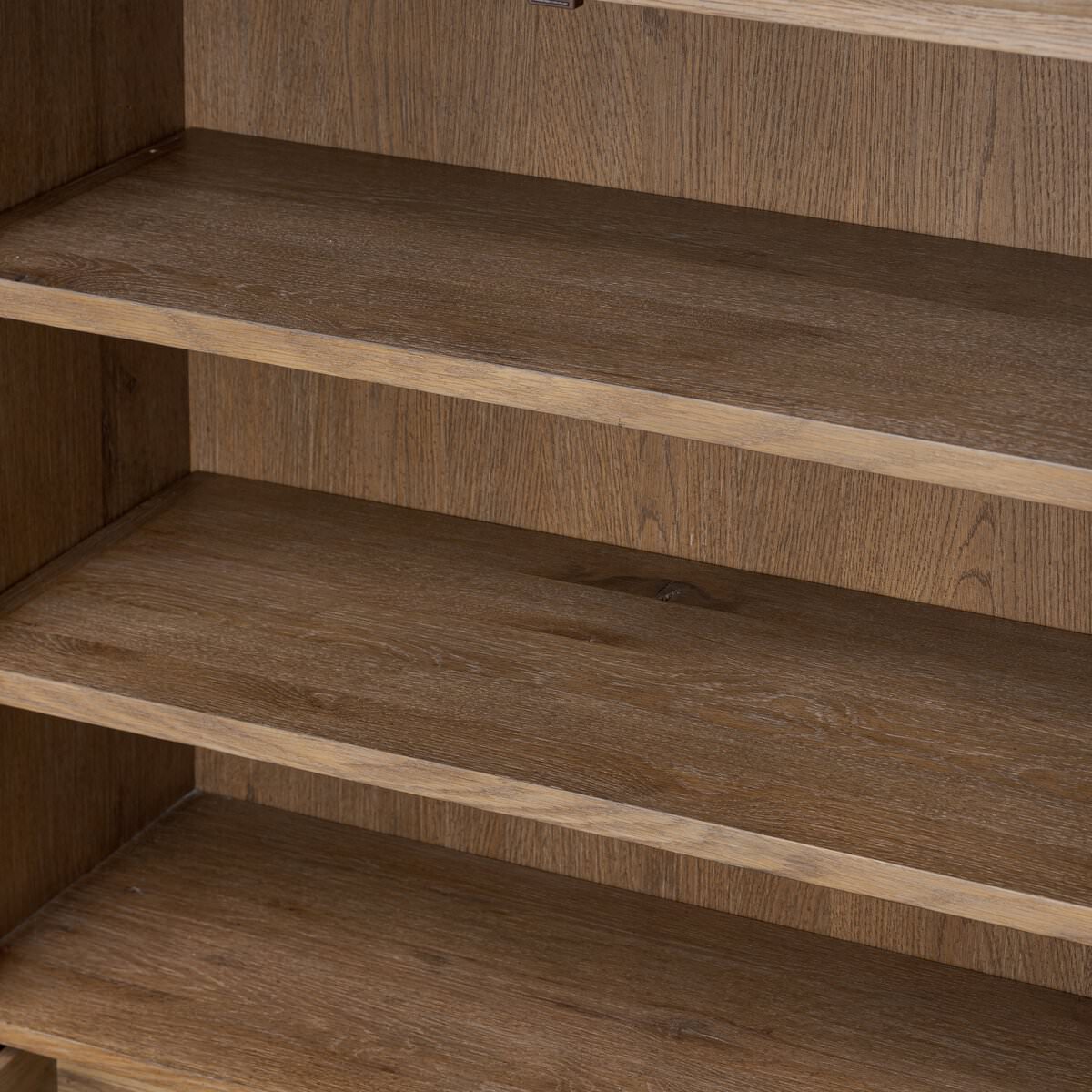 Meuble bar Four Hands Glenview en chêne vieilli