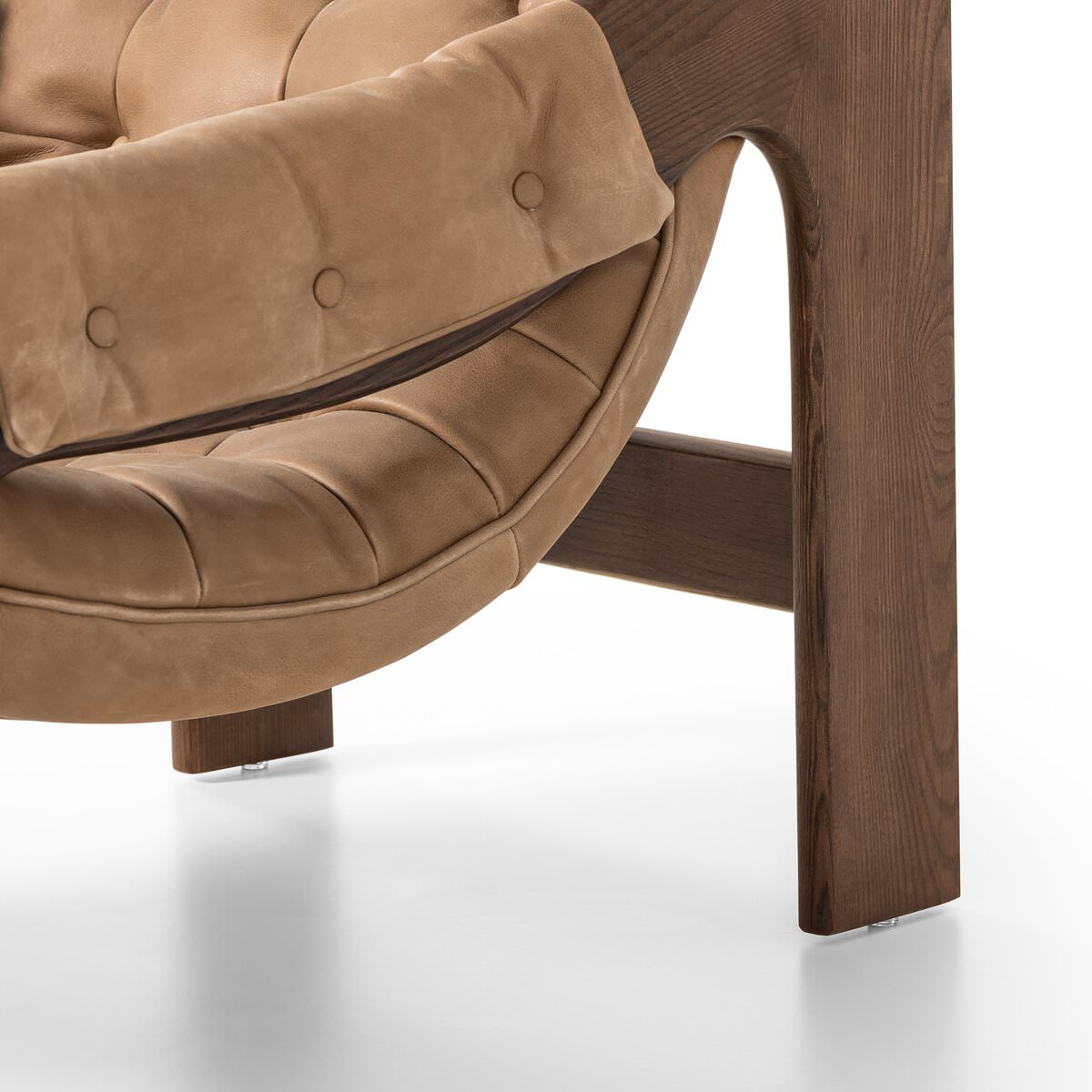 Fauteuil Halston Four Hands en coloris Palermo Drift
