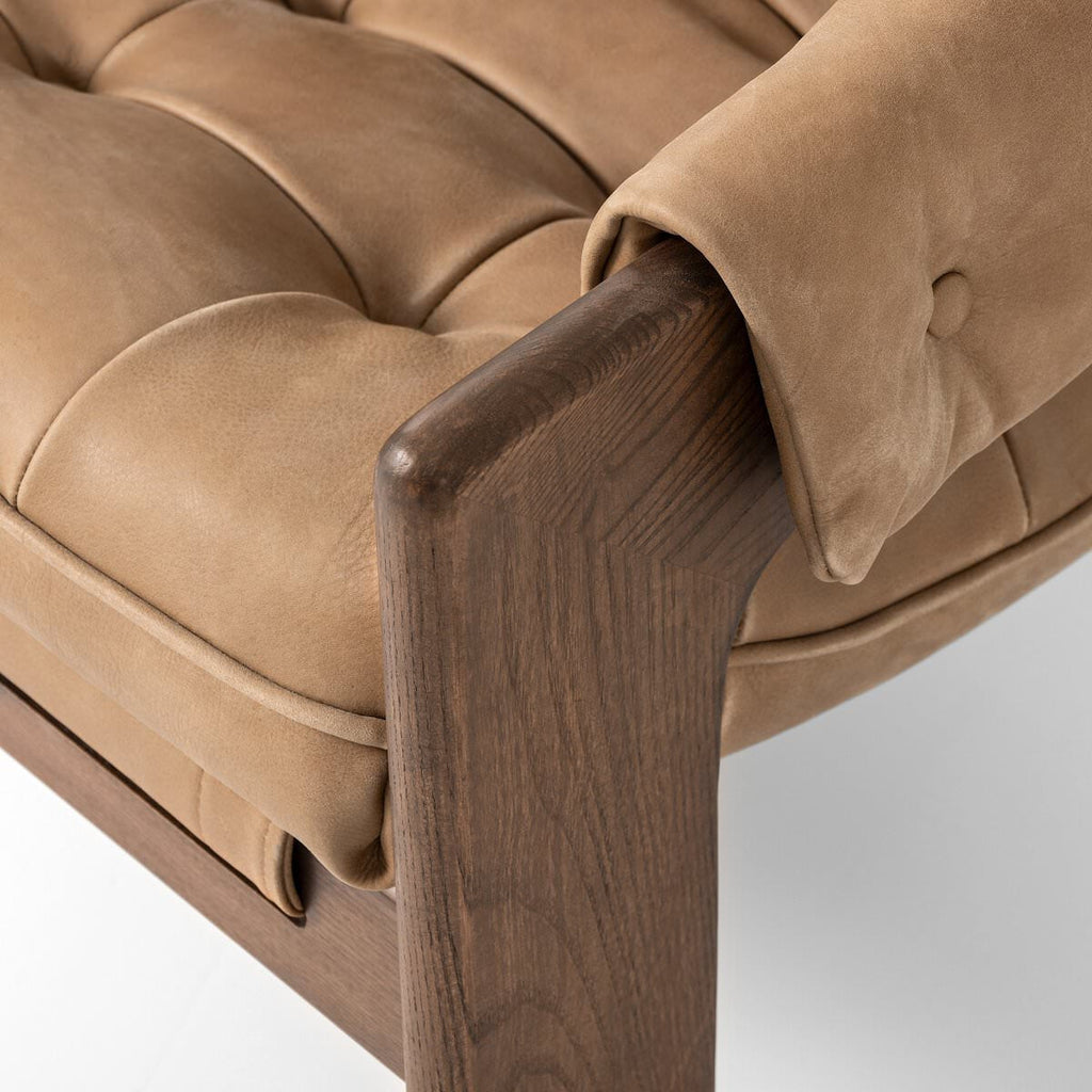 Fauteuil Halston Four Hands en coloris Palermo Drift