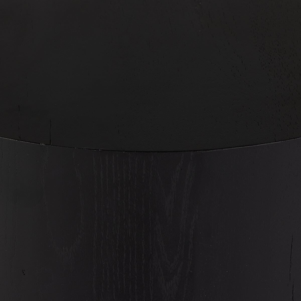 Table basse ronde Humphrey de Four Hands, coloris Charbon sur chêne