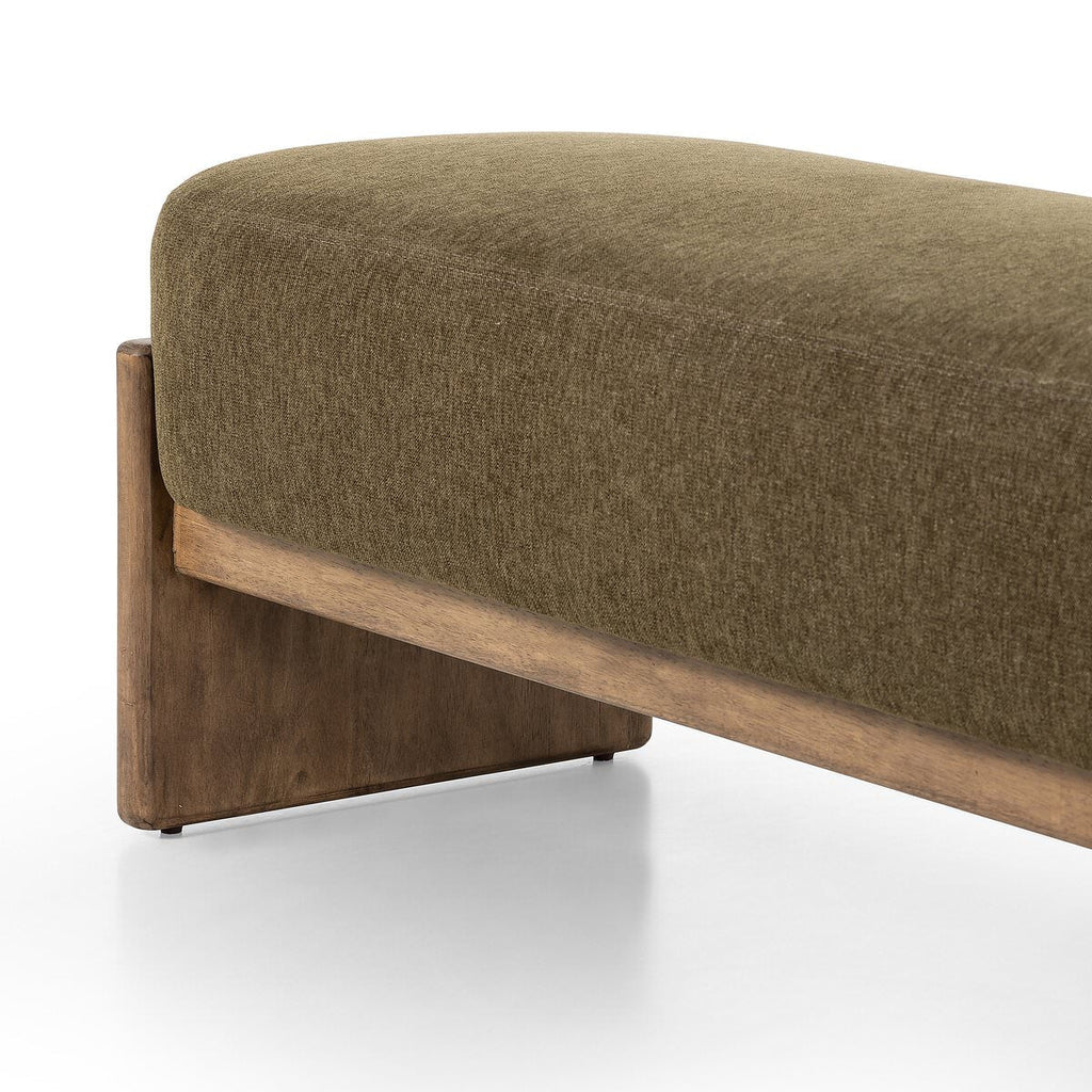 Banc d'appoint Kirby de Four Hands couleur olive Sutton