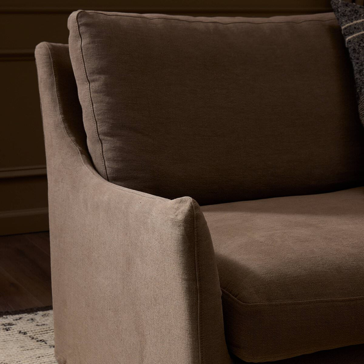 Canapé d'angle 3 pièces Four Hands Monette couleur café Broadway