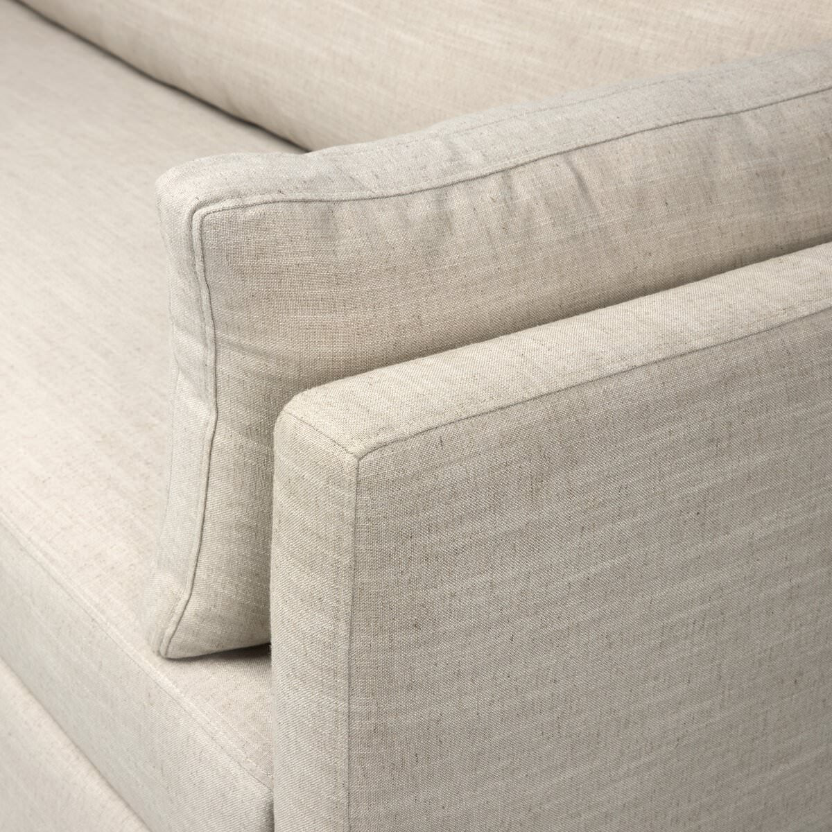 Canapé-lit Queen Lincoln Four Hands couleur parchemin Savoy