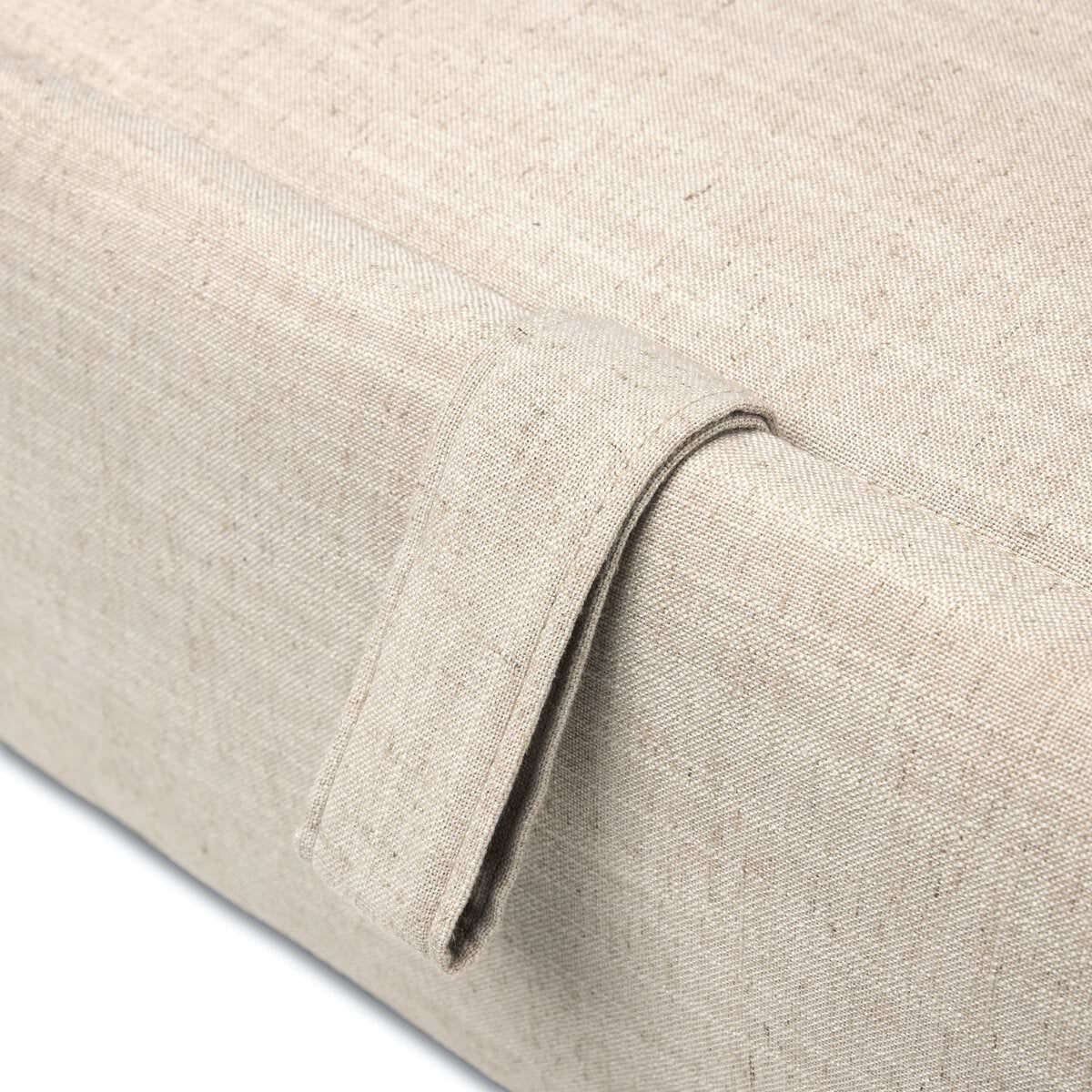 Canapé-lit Queen Lincoln Four Hands couleur parchemin Savoy