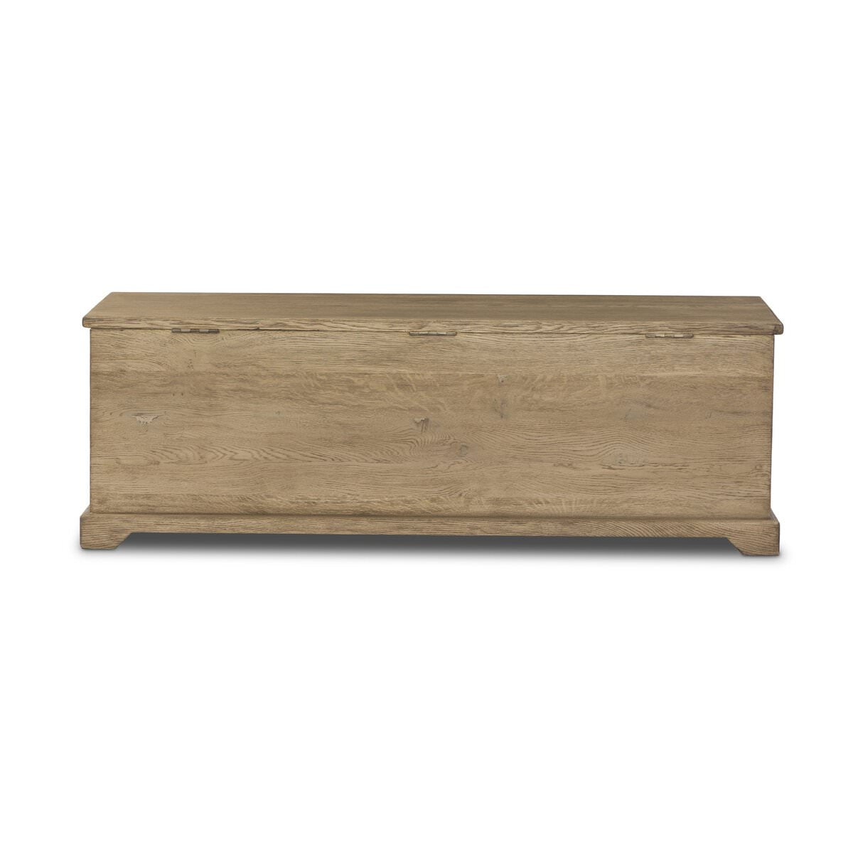 Coffre Four Hands Quintin en chêne vieilli