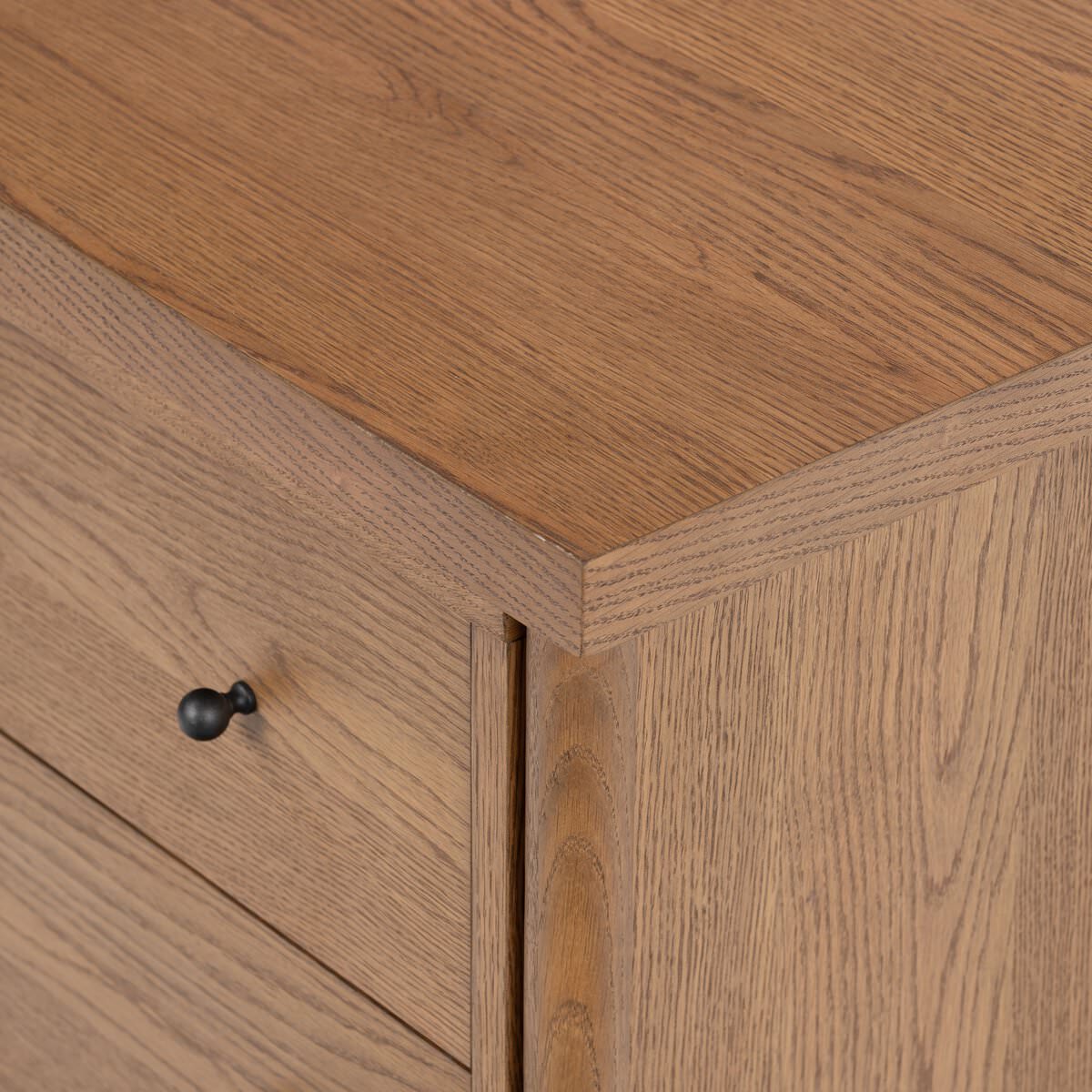 Table de chevet Four Hands Roark