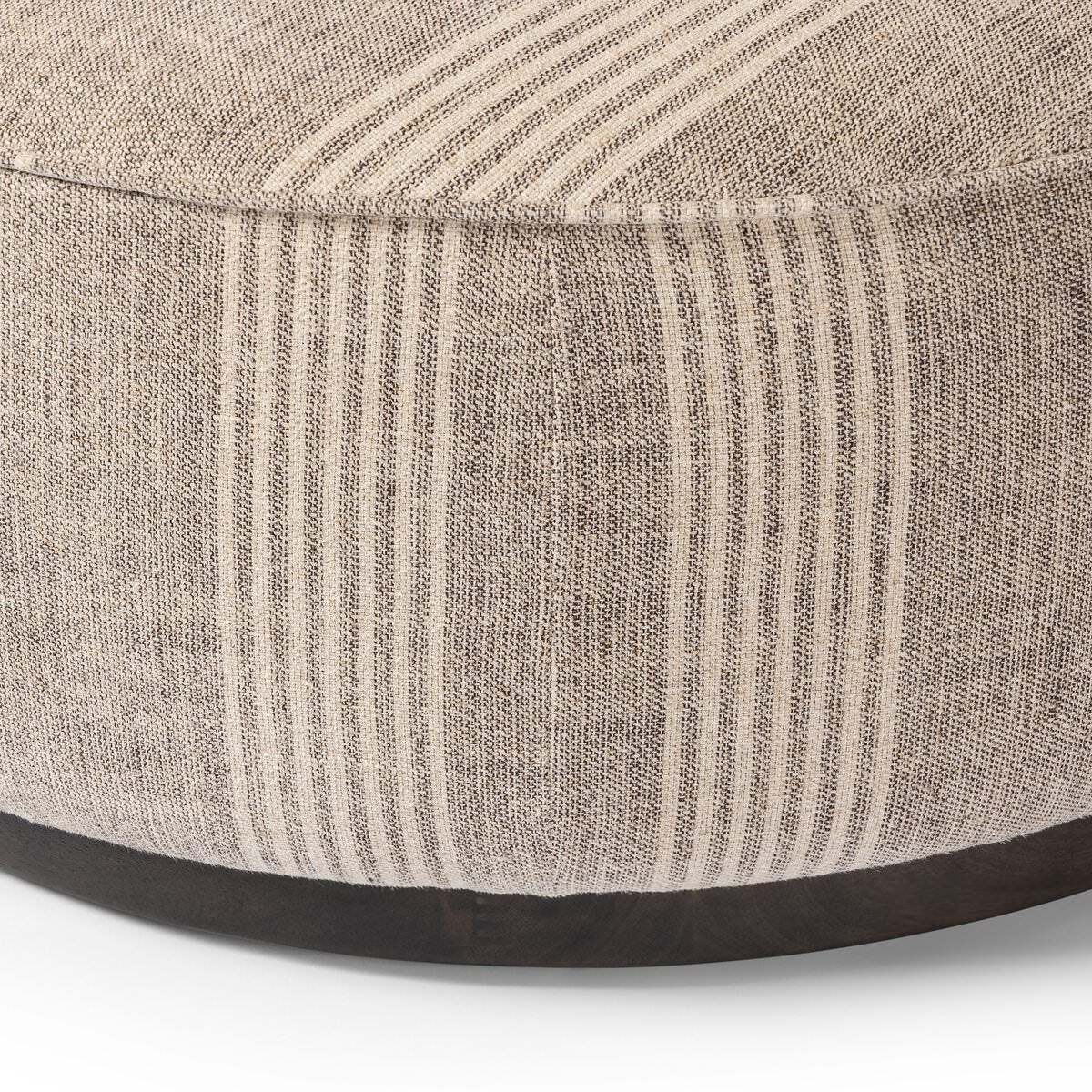 Pouf rond Four Hands Sinclair grand format, coloris Manchester Flint 