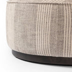 Pouf rond Four Hands Sinclair grand format, coloris Manchester Flint 