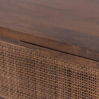 Commode à 9 tiroirs Four Hands Sydney en rotin marron