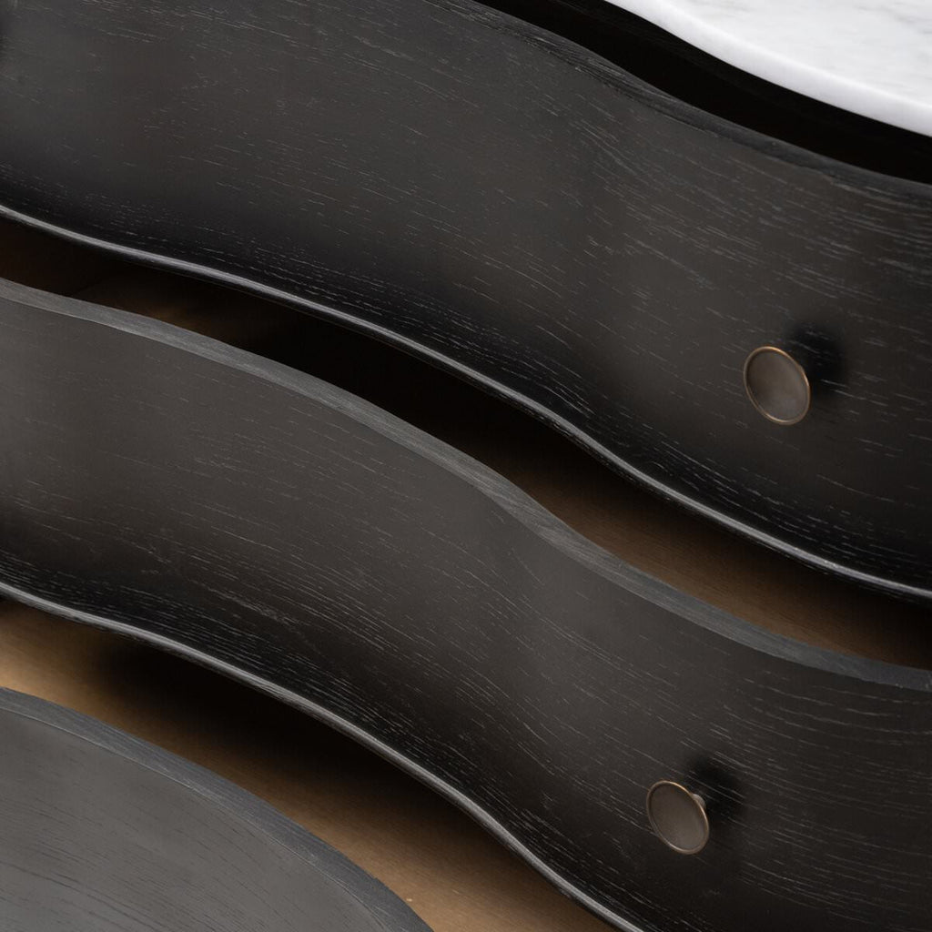 Commode en marbre Tiago de Four Hands, finition noire vieillie