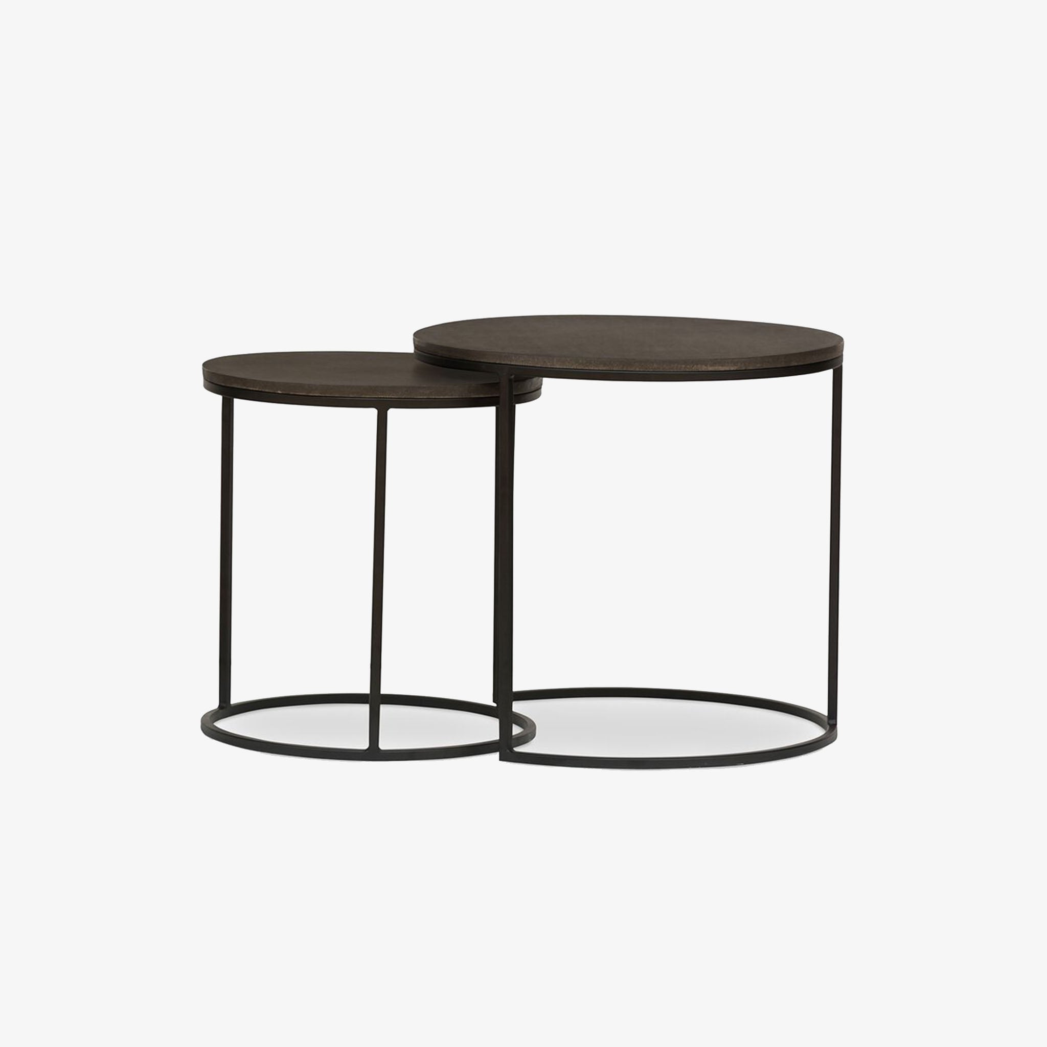 Tables gigognes Four Hands en pierre de lave noire