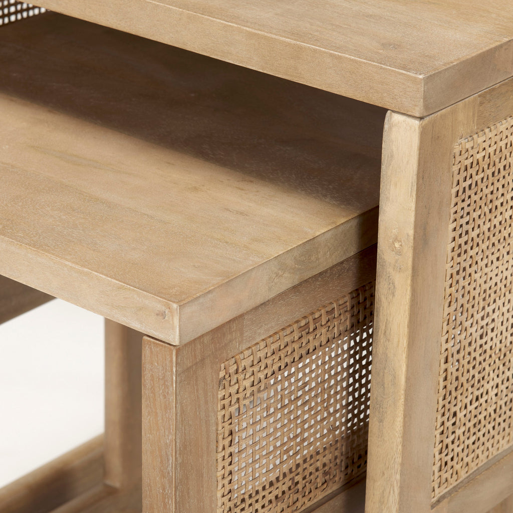 Tables gigognes Georgia couleur blanc cassé