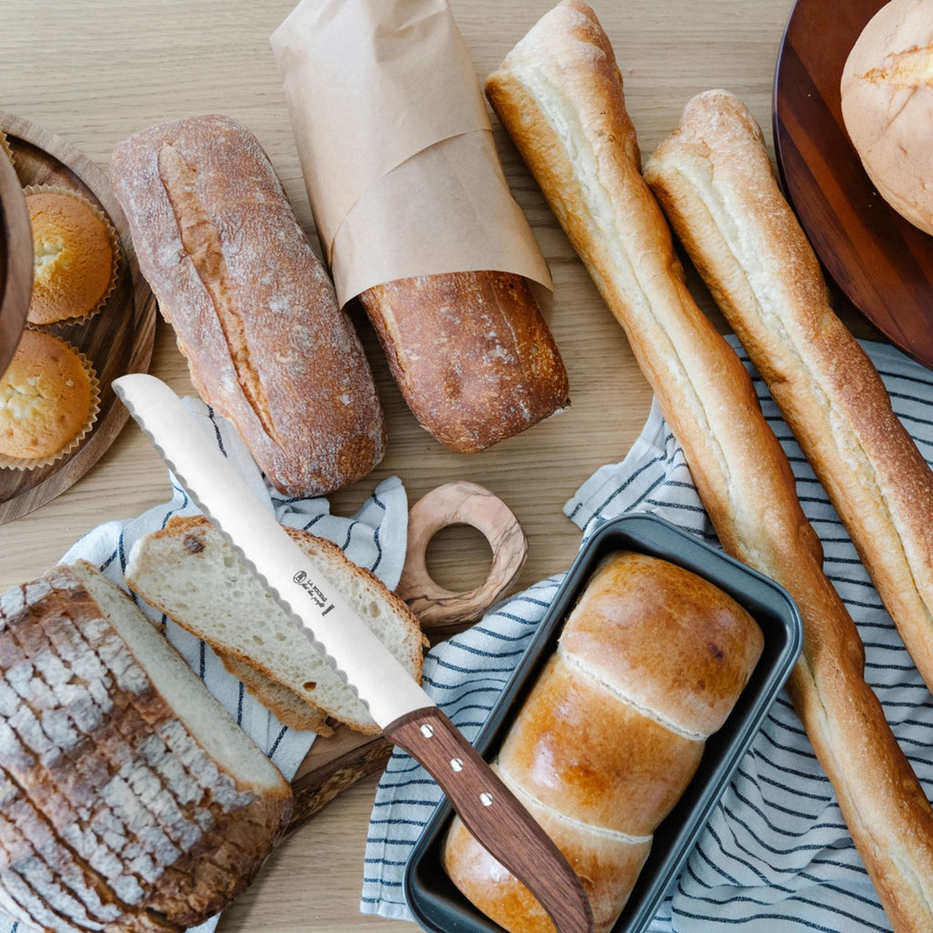 Couteau à pain français dentelé La Fourmi