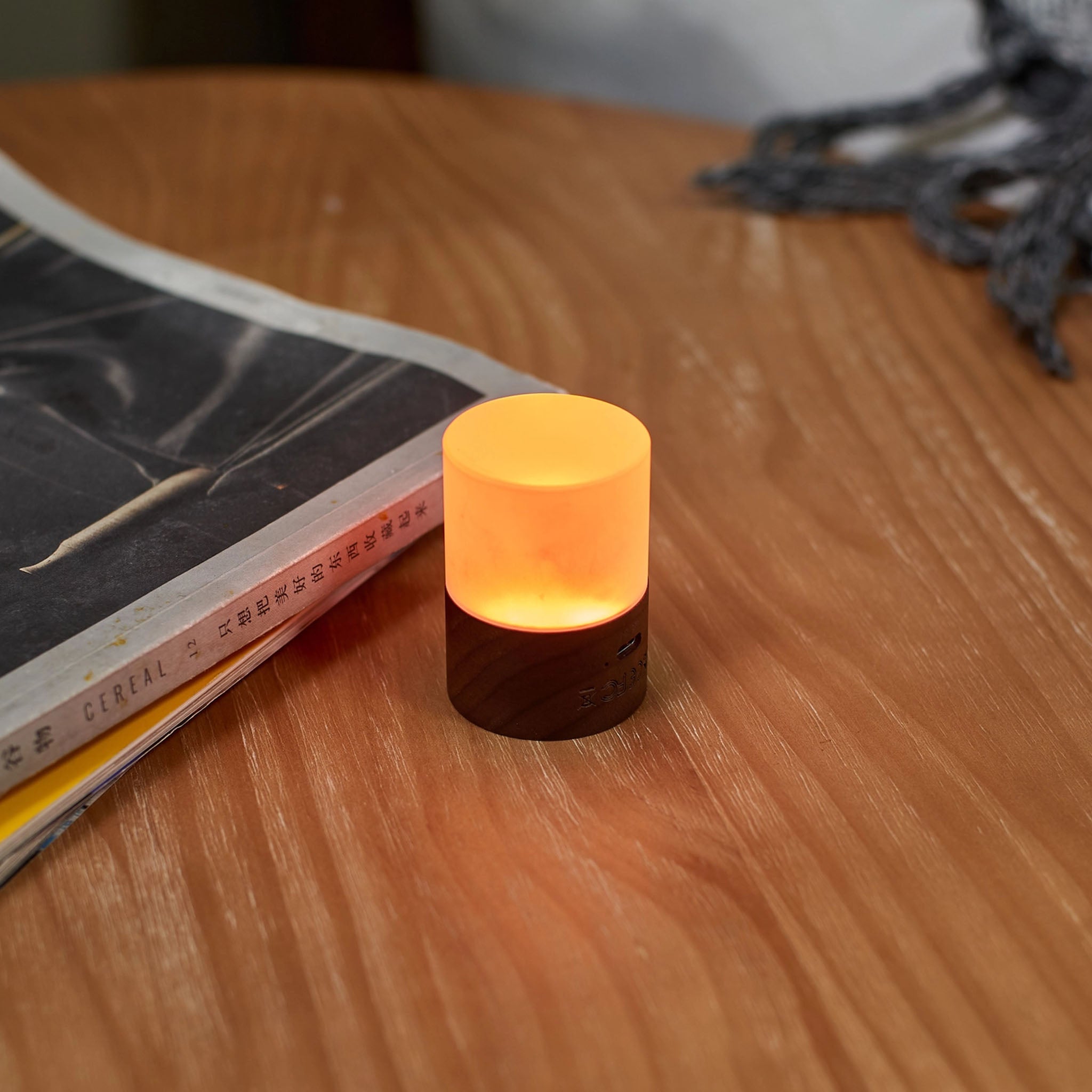 Lemelia Light en noyer - Mini