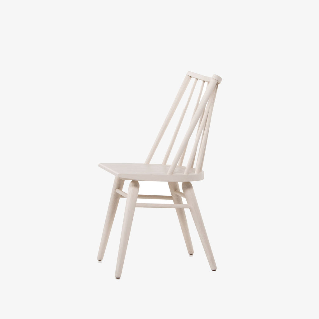 Fauteuil Windsor Lewis de Four Hands, couleur blanc cassé