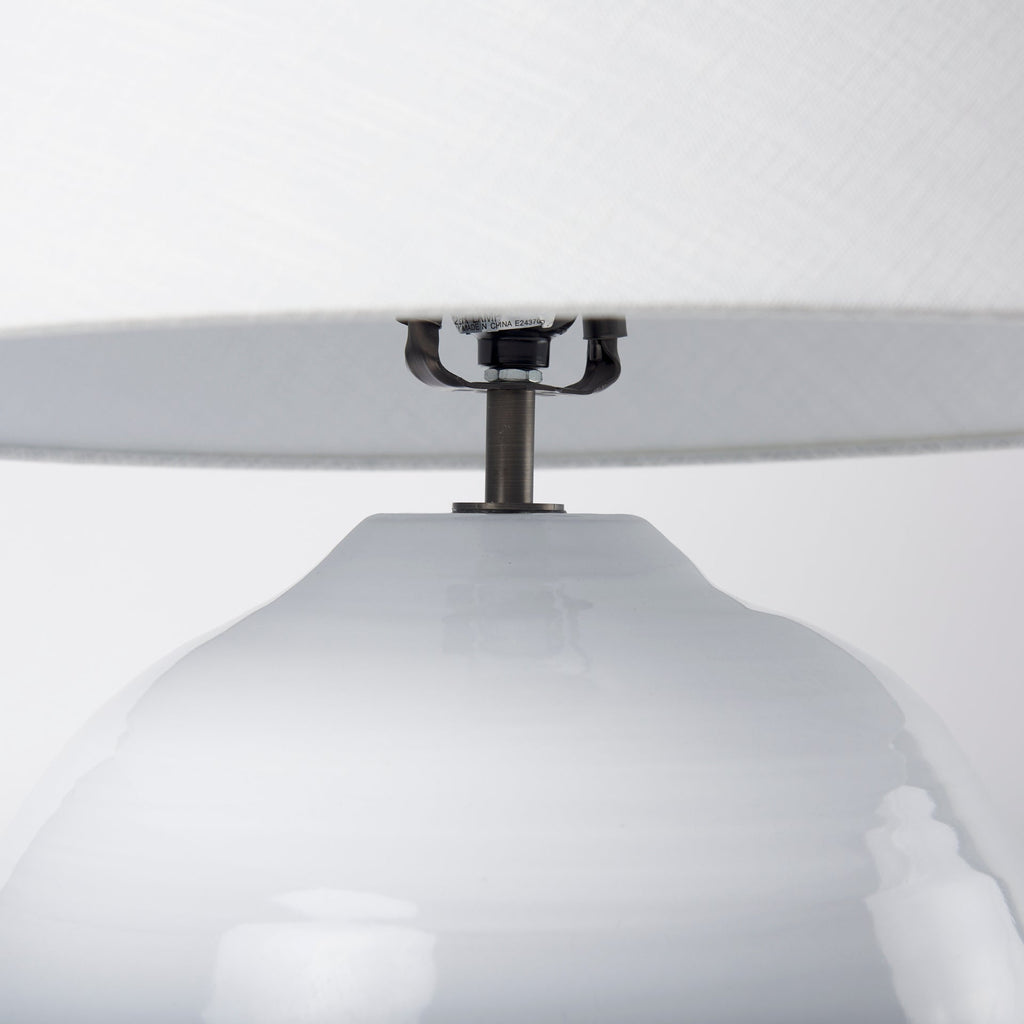 Lampe de table en céramique Mandalay blanche