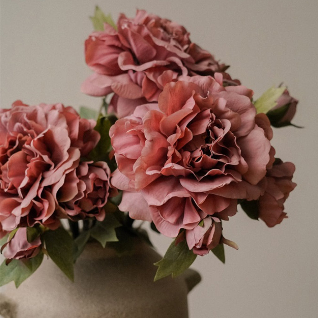 Tige florale de pivoine rose poudré