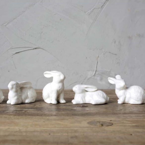 Petit lapin en céramique