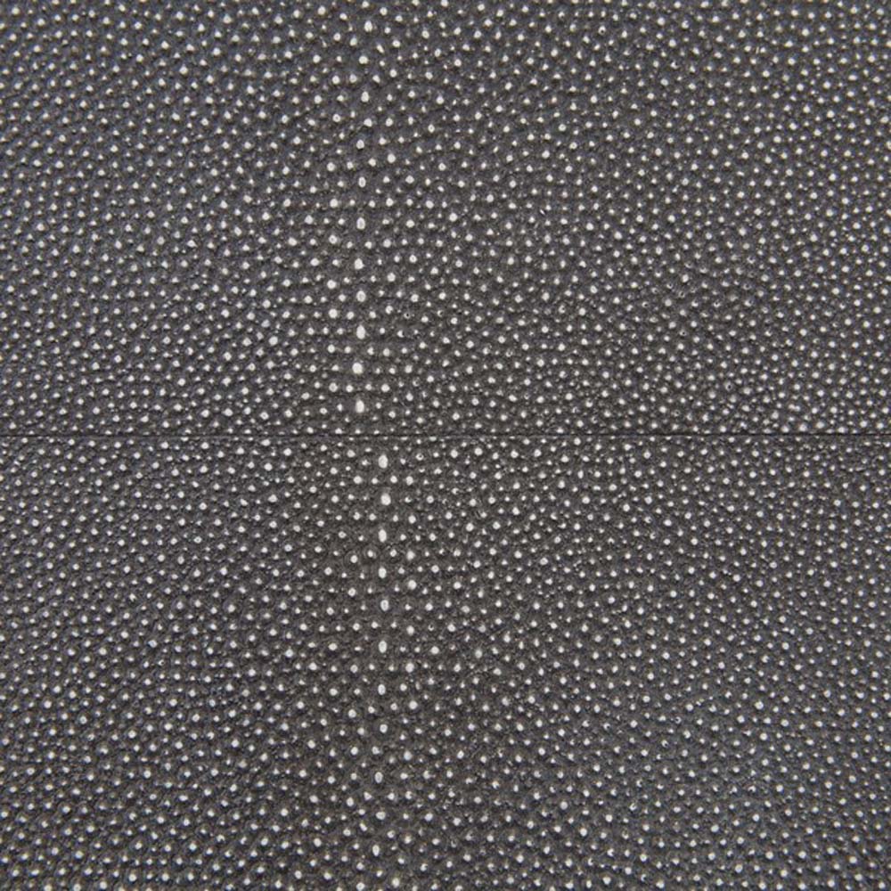 Table de chevet Four Hands en galuchat gris