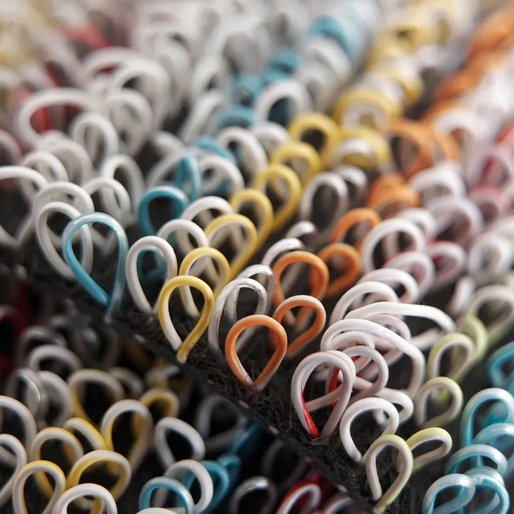 Tapis à poils longs à fines rayures bleues Chilewich 