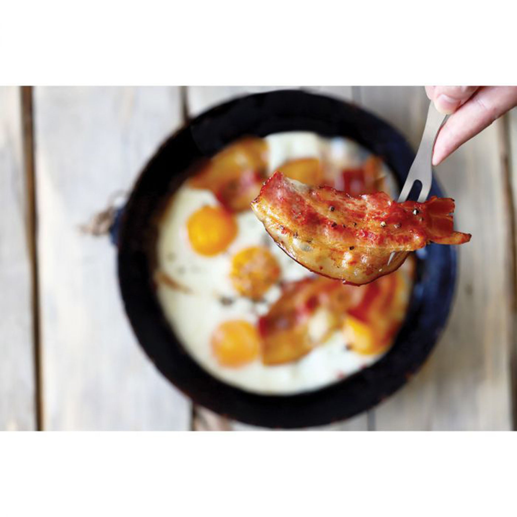 Fourchette à grand-mère en acier inoxydable et noyer 