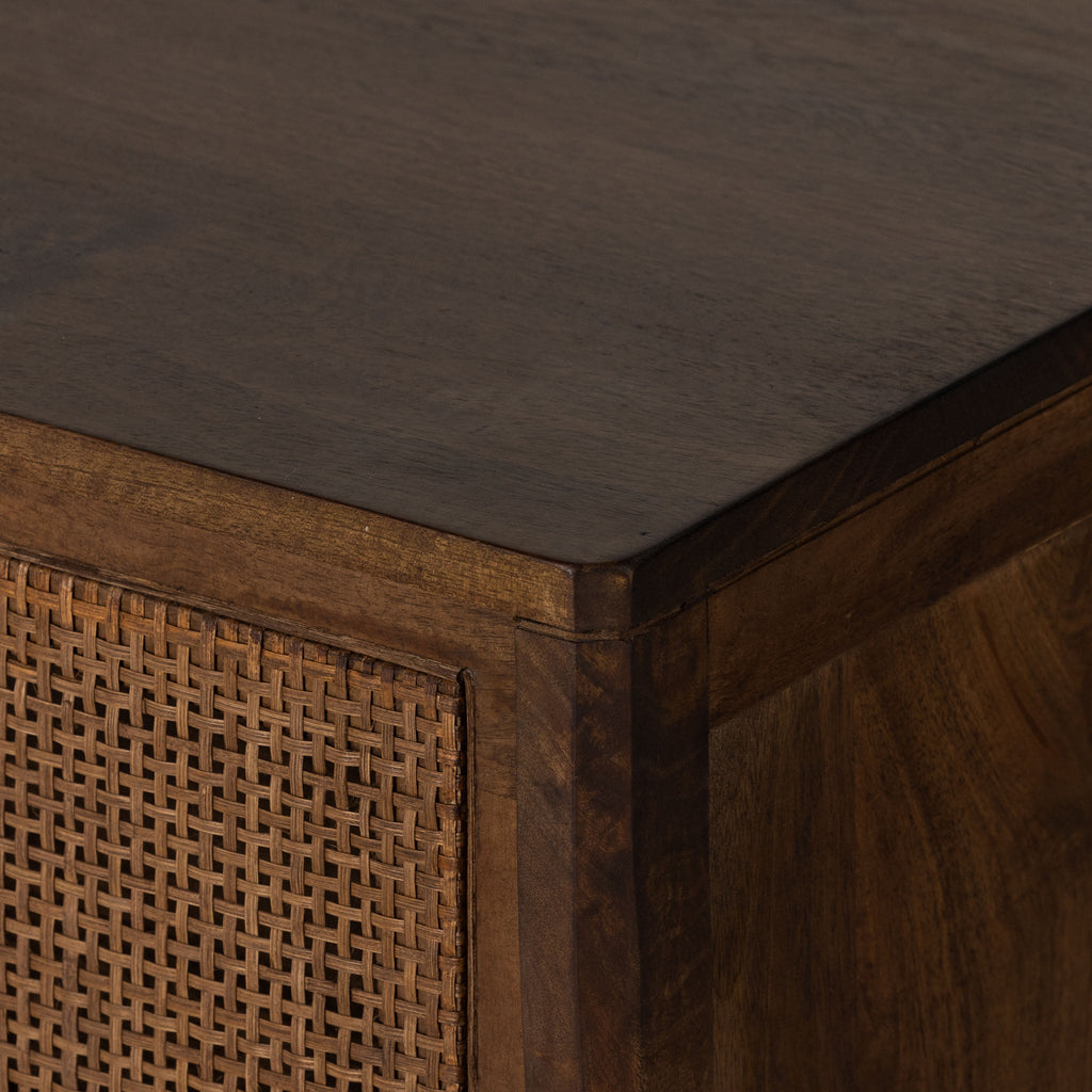 Commode Four Hands Sydney à 6 tiroirs, finition marron délavée