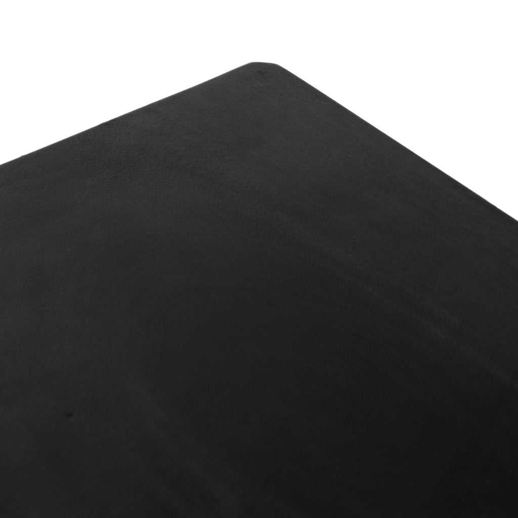 Commode Four Hands Sydney à 6 tiroirs, finition noire délavée