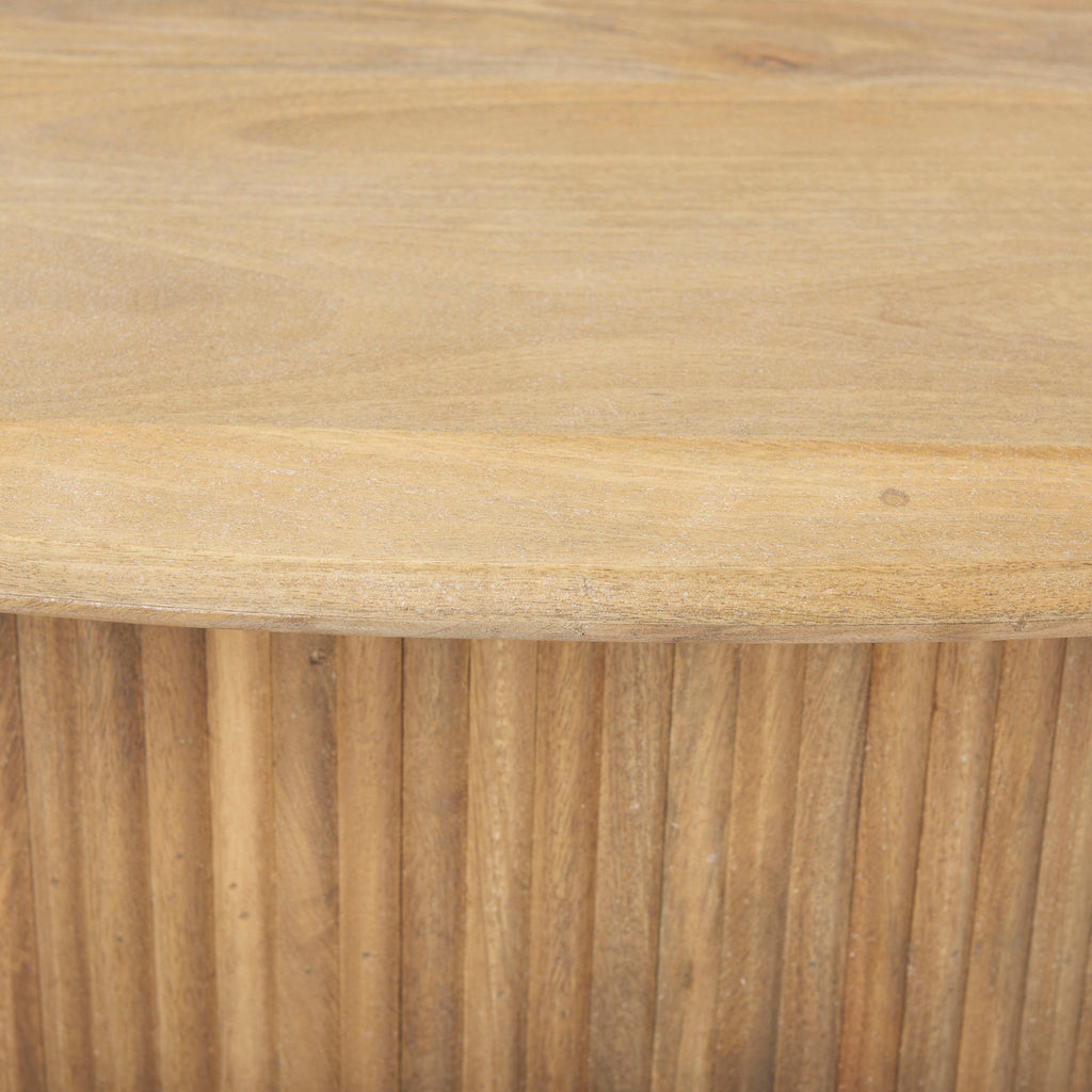 Table basse ovale cannelée Reece