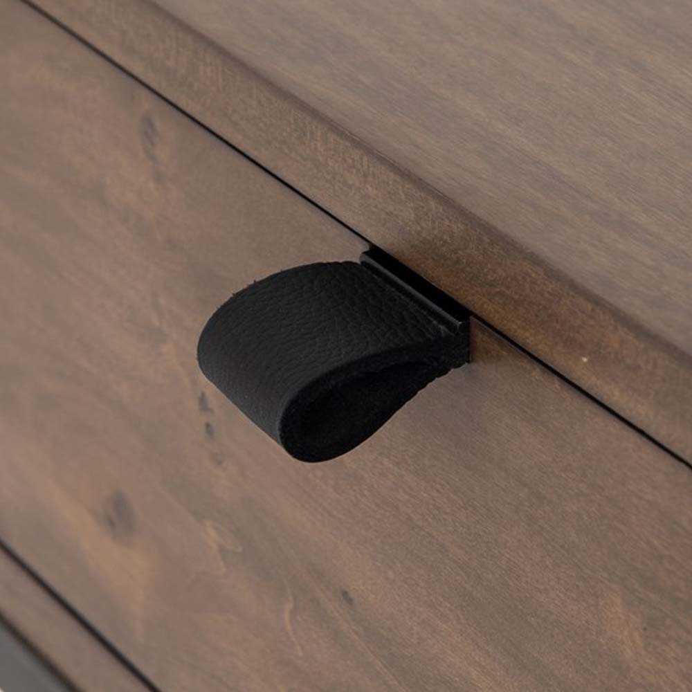 Table de chevet Four Hands Trey en Auburn Poplar