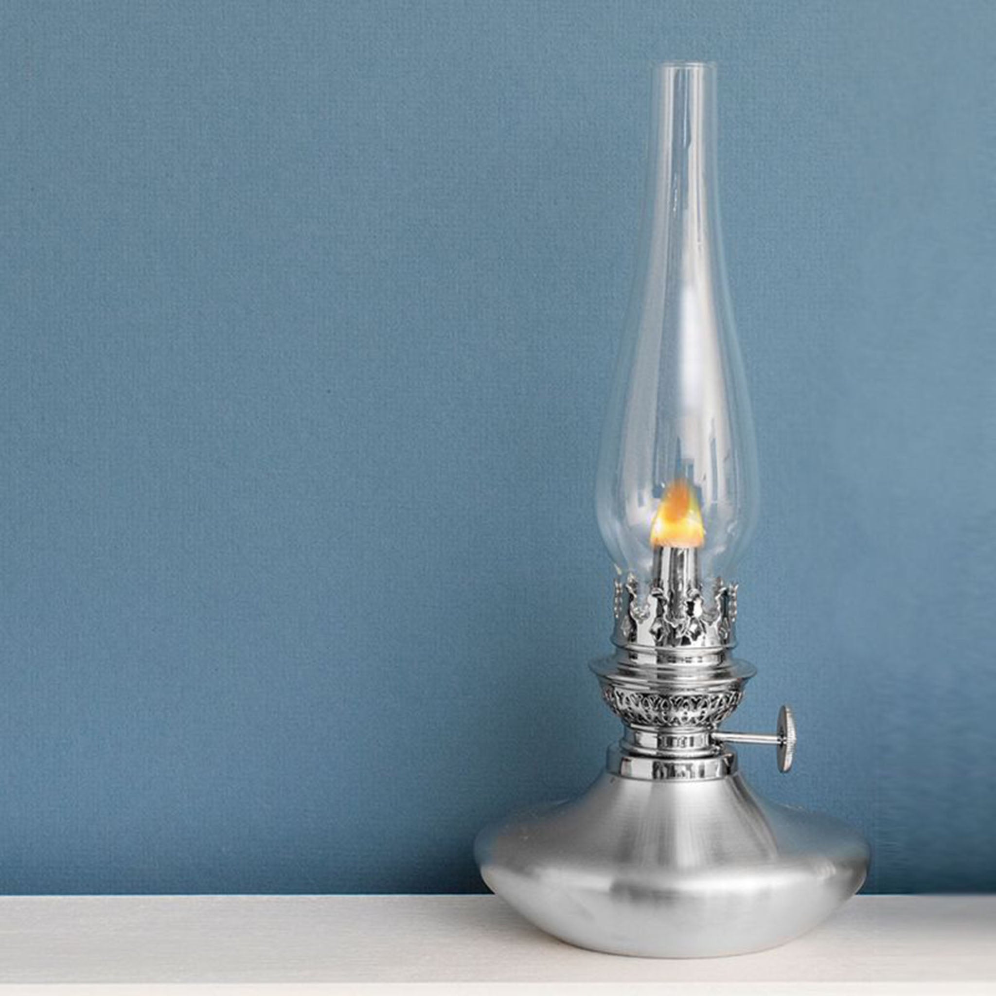 Lampe à pétrole Danforth Captain avec 7 globes